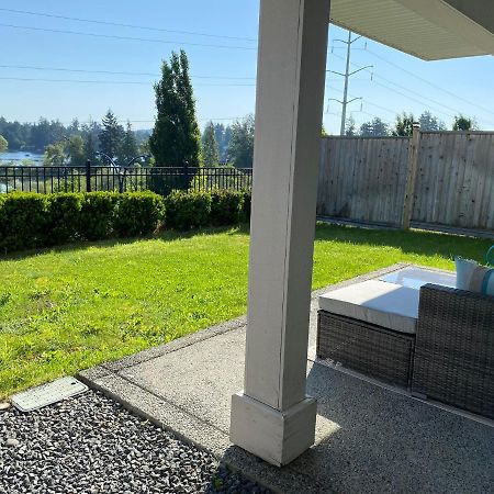 Cozy Lakeview Suite Вікторія Екстер'єр фото